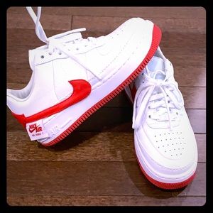 white and red uptowns